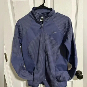 NIKE FIT THERMA JACKET - SIZE M